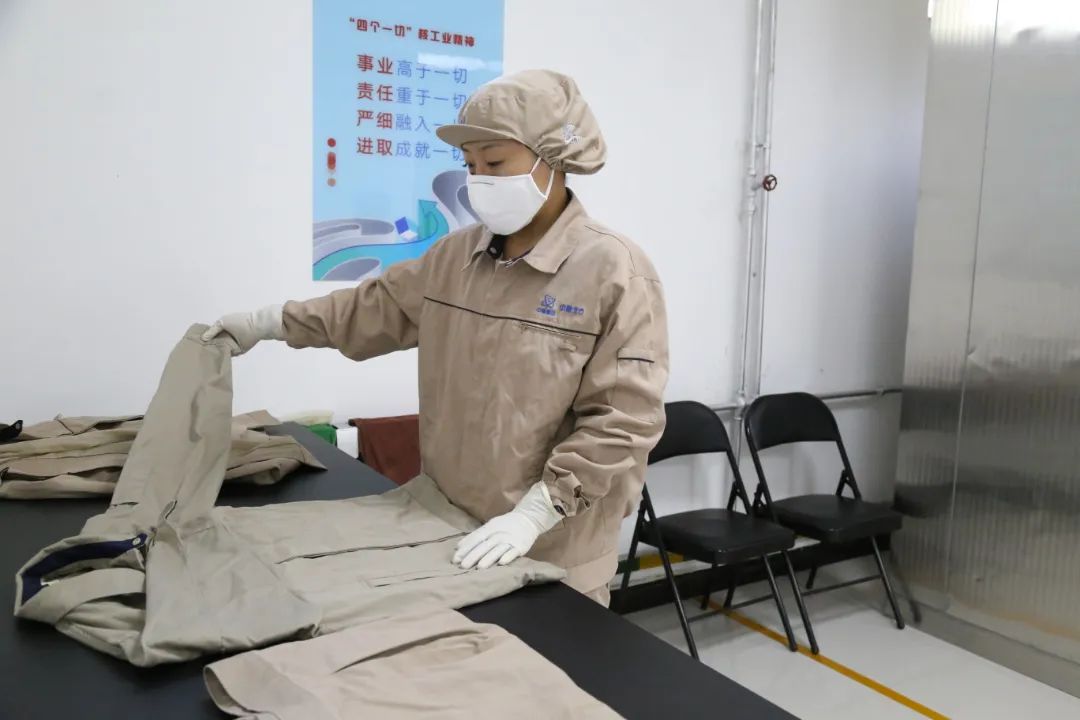 ����۵�����